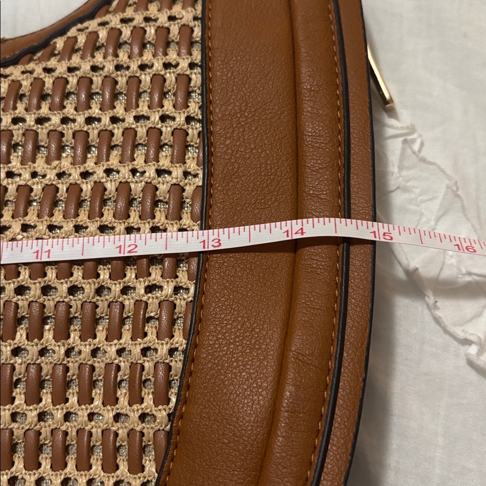NWOT Inernational concepts shoulder bag - Picture 8 of 10